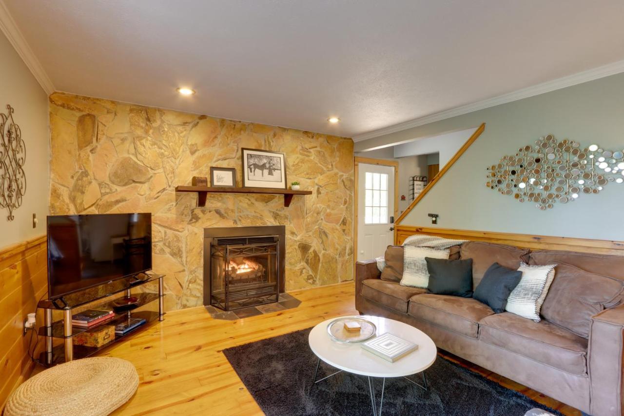 Villa Blue Ridge Getaway With Hot Tub And Seasonal View! Exterior foto